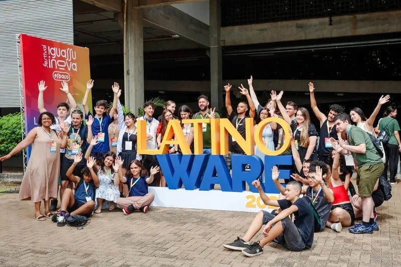 Latinoware 2026 confirma Jon “Maddog” Hall e chega a Foz do Iguaçu entre 14 e 16 de outubro