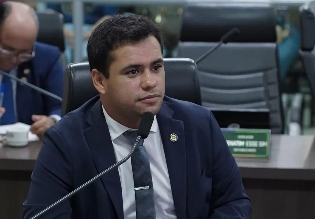 Lucas Campelo pede licença de 60 dias da Câmara de Araguaína