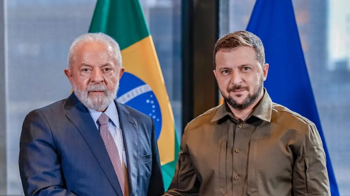 Zelensky parabeniza Lula pela vitória nas eleições e pede ampliação da cooperação com a Ucrânia
