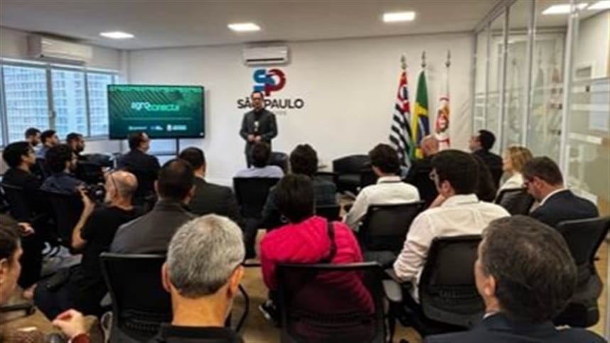 AgroConecta reúne empresas e especialistas para debater riscos e inovação no agronegócio