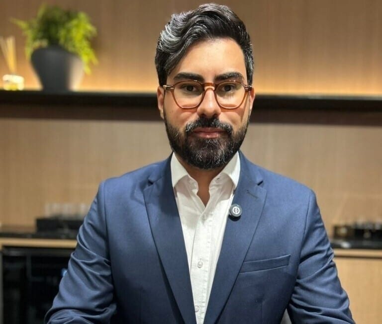 Fim da escala 6x1 prevê redução gradual da jornada e pode beneficiar quem trabalha de segunda a sexta