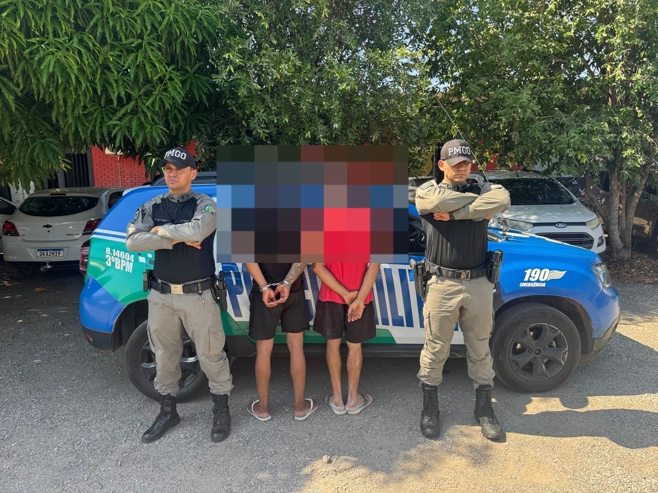 PM encontra crack, balança de precisão e cinco celulares em residência de Porangatu