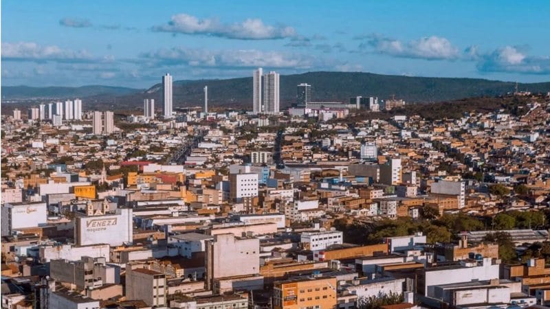 Caruaru avança na transformação digital e integra programa nacional de cidades inteligentes