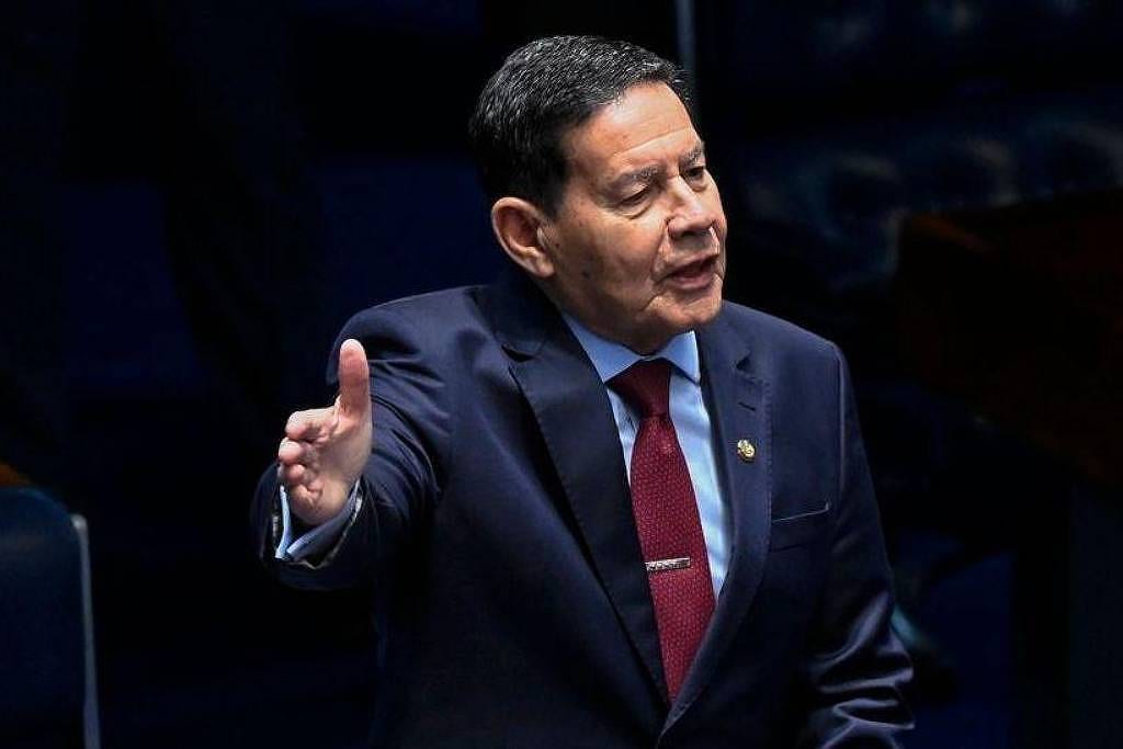 Mourão aposta em anistia que soltaria presos por tentativa de golpe