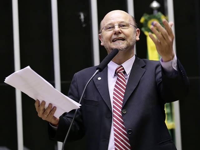 Reeleito, deputado Bohn Gass, PT, foi o mais votado em Ijuí para a Câmara Federal