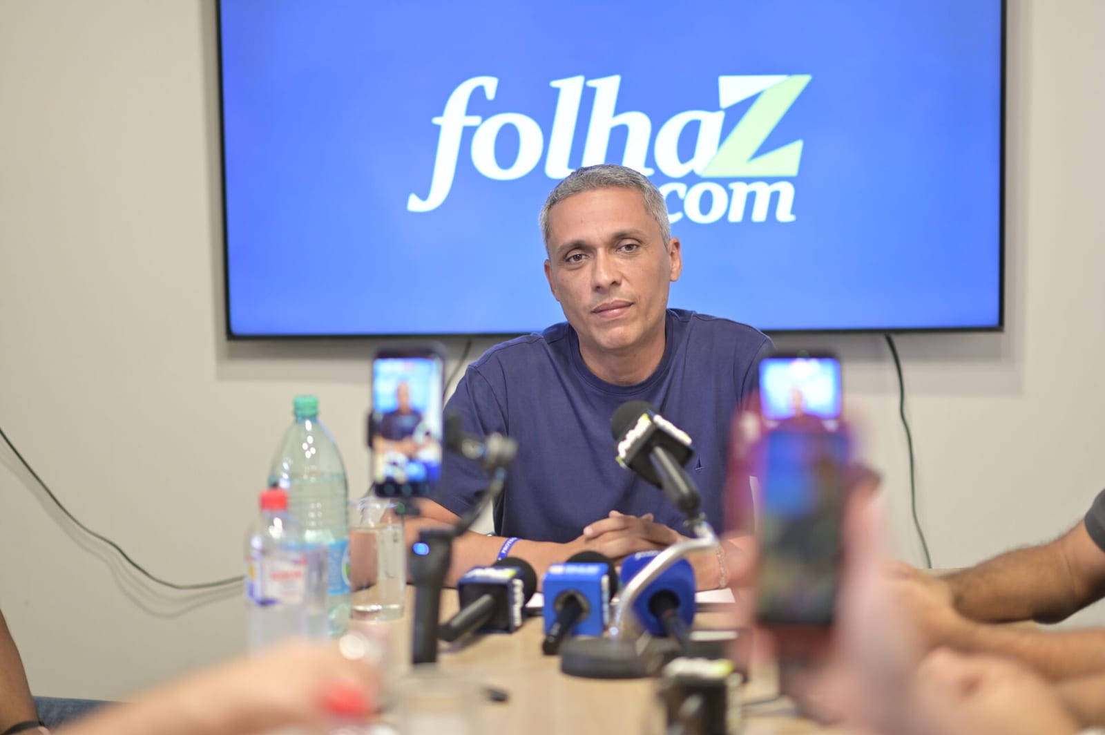 Gayer fala sobre Senado, STF e Márcio Corrêa durante visita à Folha Z