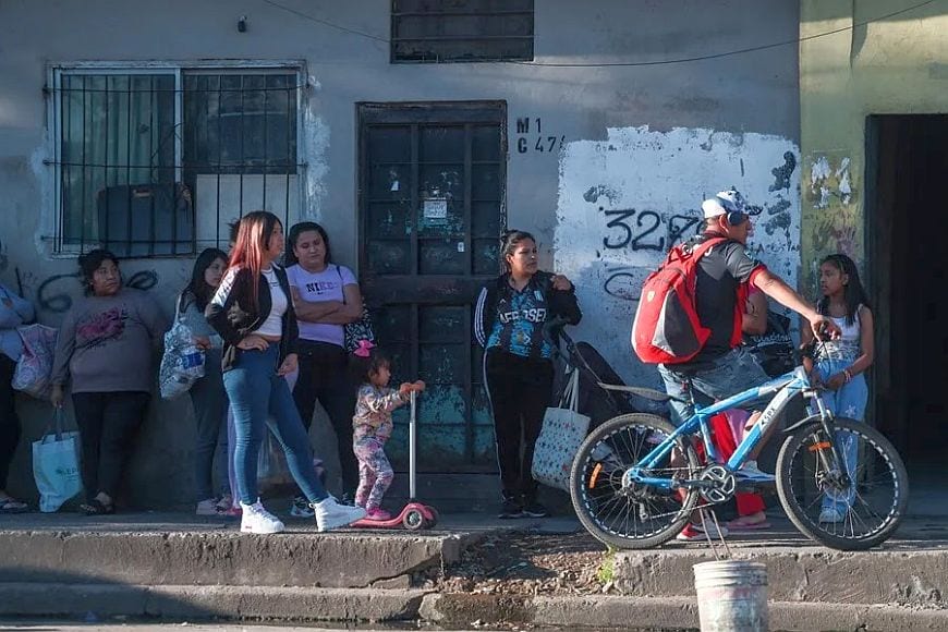 32 mil empresas fecham na Argentina de Milei