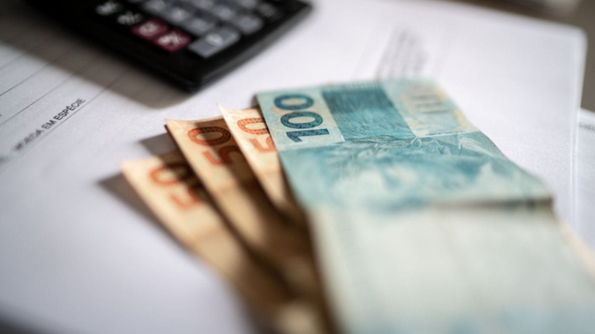 Governo libera R$ 6,49 bilhões para empresas afetadas por tarifaço e conflitos