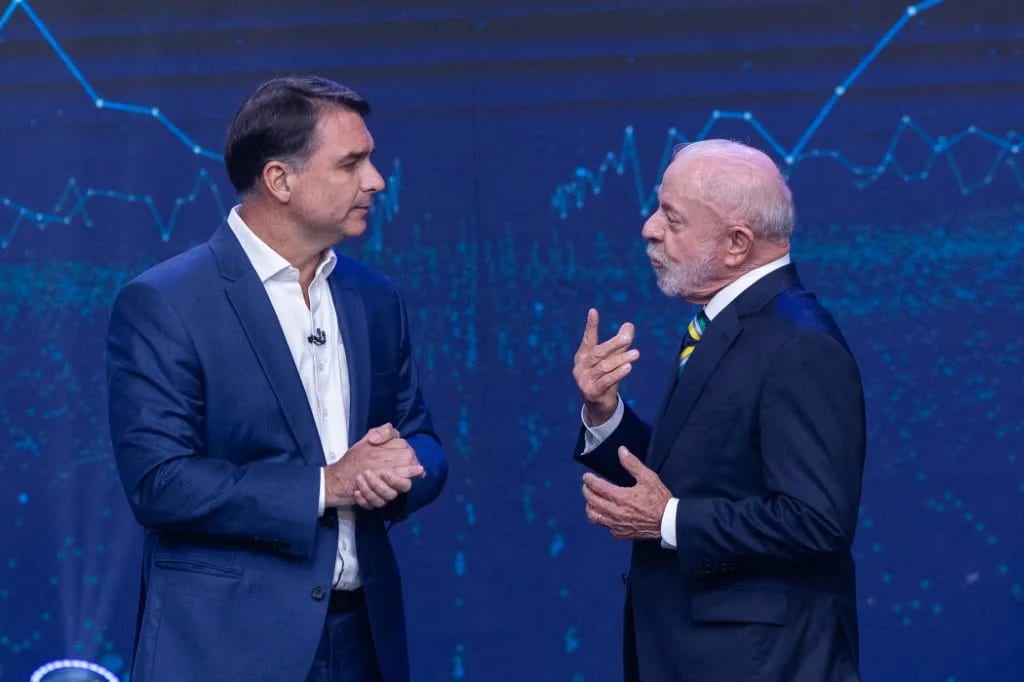 Brasil de Fato terá cobertura especial e live para analisar debate da Globo entre Lula e Flávio Bolsonaro