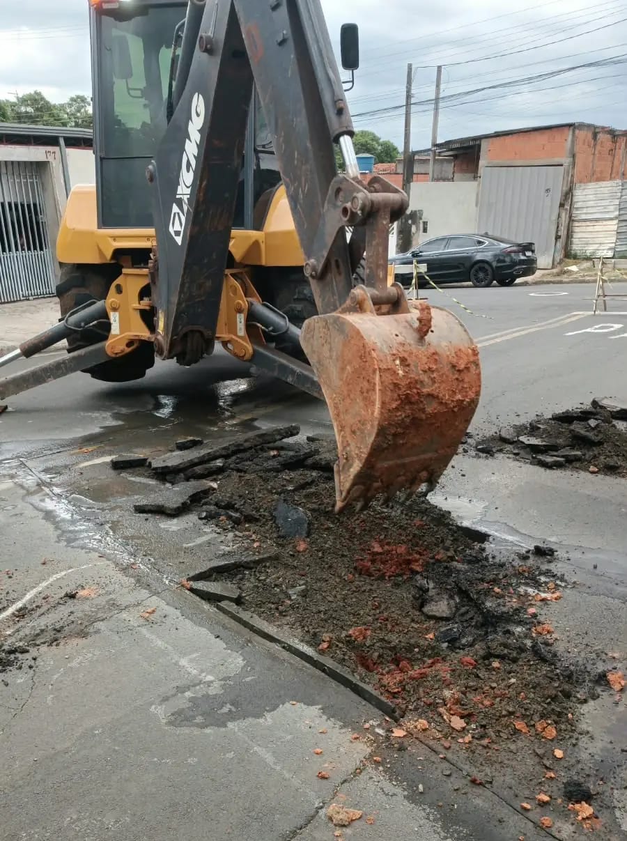 Três vias de Hortolândia recebem mutirão de conserto e recuperação do asfalto