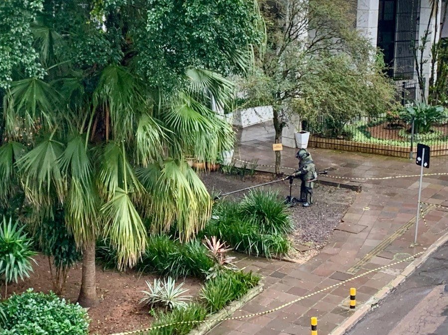 Suspeita de bomba em mochila em frente ao escritório de Zucco mobiliza BOPE
