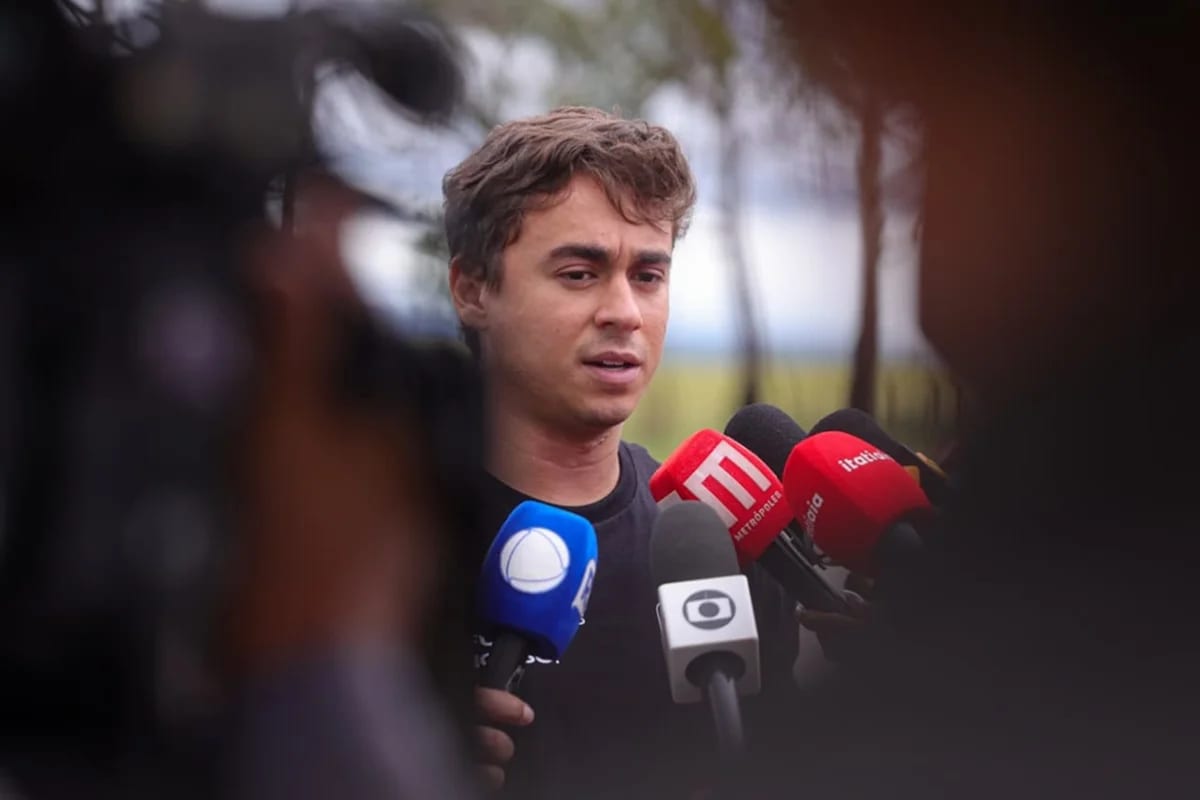 Nikolas ironiza suspensão das lives do Discord e cita Janja