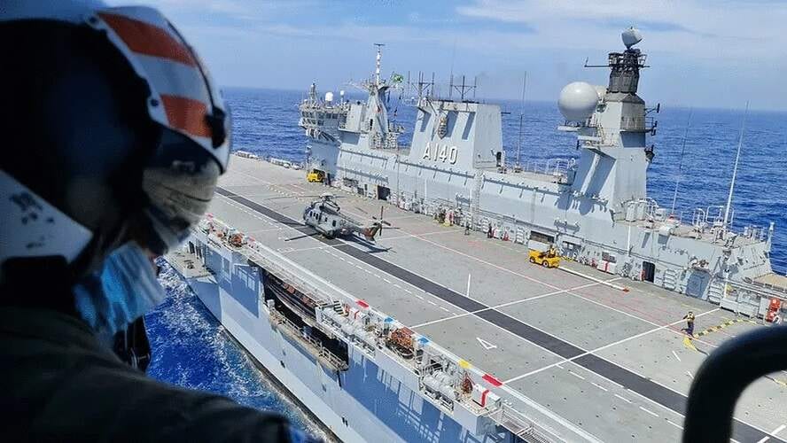 Milei autoriza entrada de militares brasileiros na Argentina