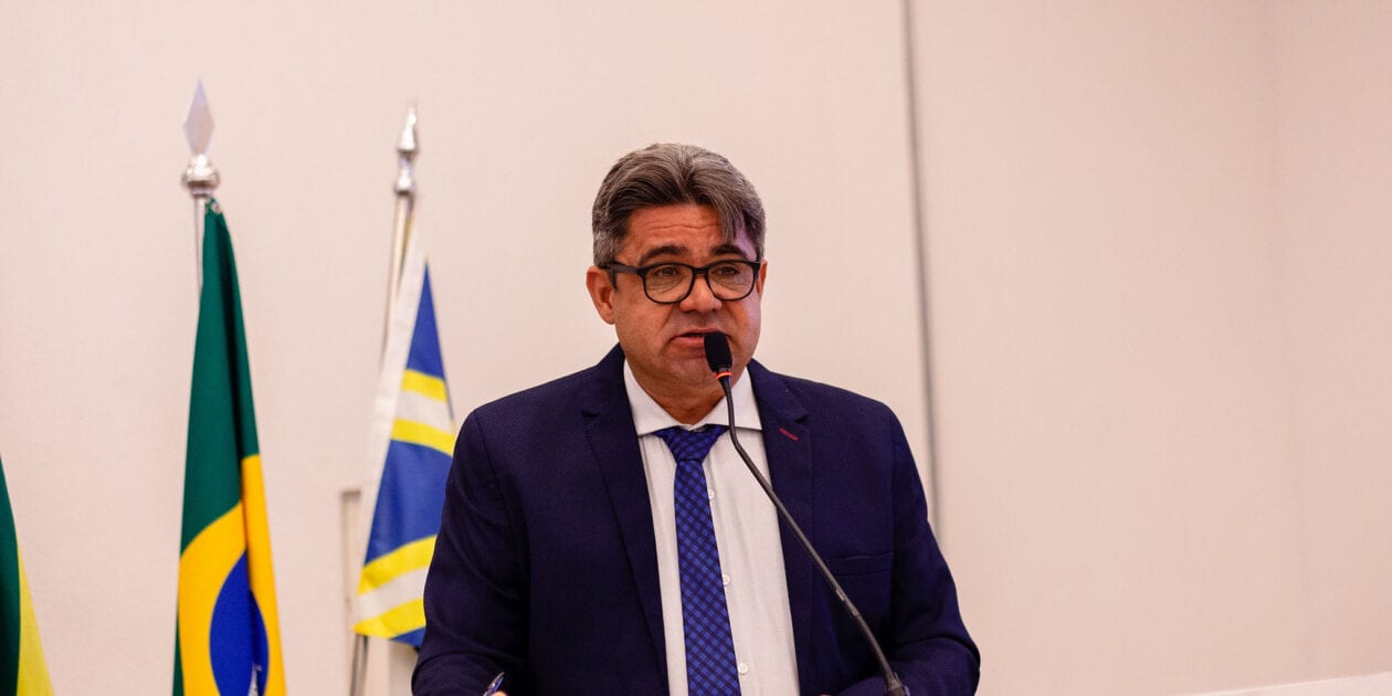 Vereador Elias do Nana pede instalação de redutores em ruas de Anápolis