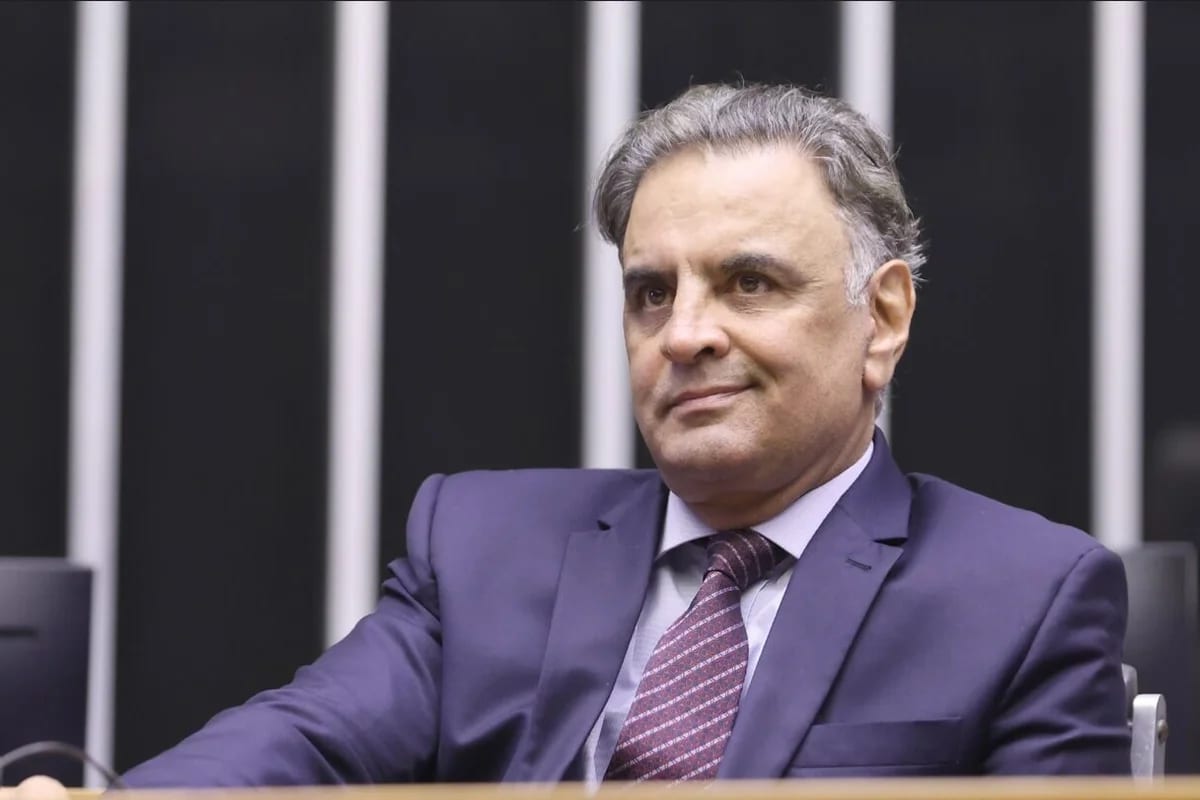 Aécio tem 83% de imagem negativa em Minas