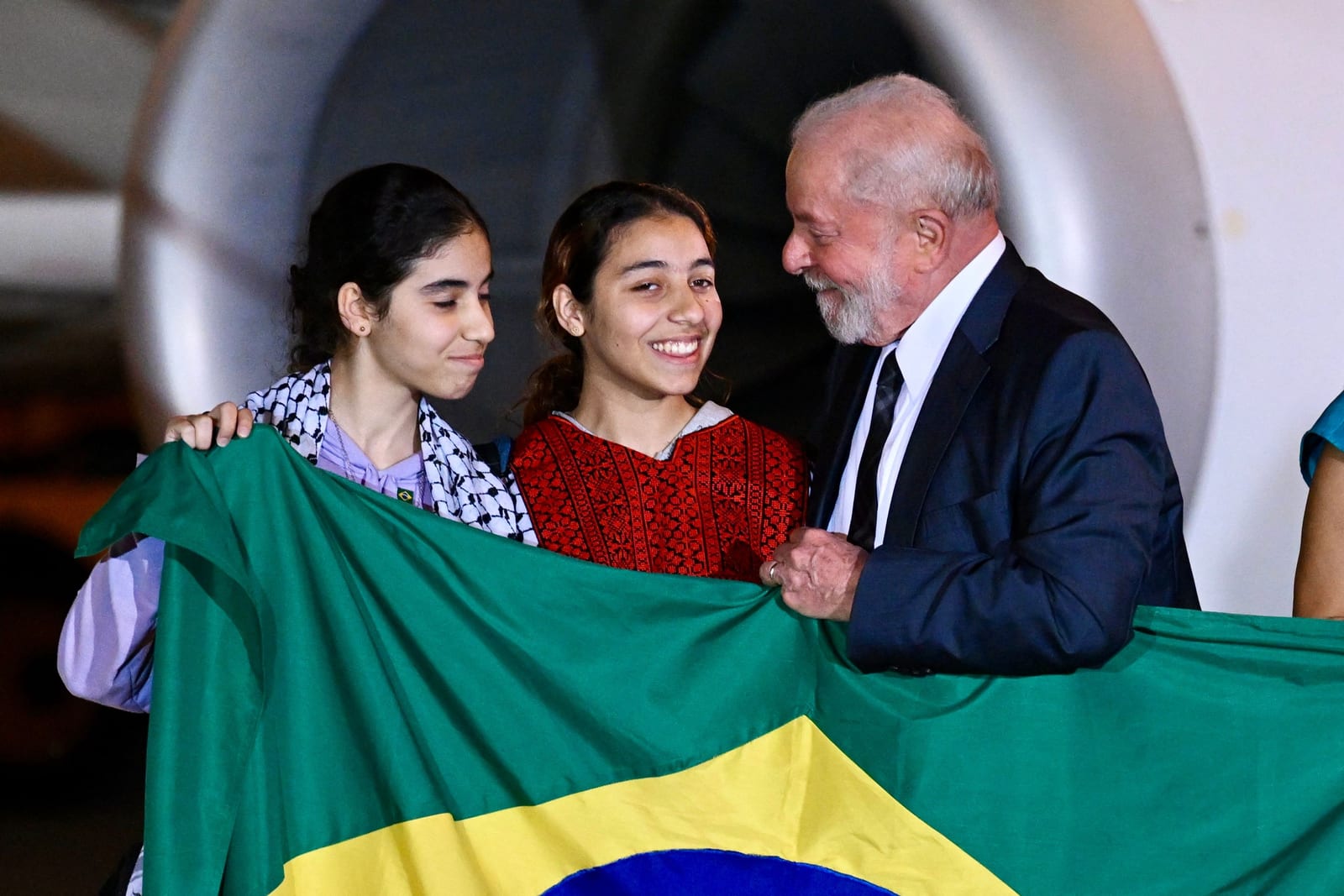 Posição sobre Gaza potencializou votos em Lula na Palestina e mundo árabe, avaliam diplomatas