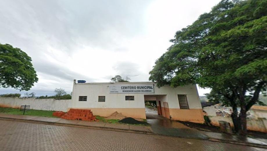 BARBOSA FERRAZ: Prefeitura disponibilizará transporte gratuito para moradores visitarem o cemitério no Dia de Finados