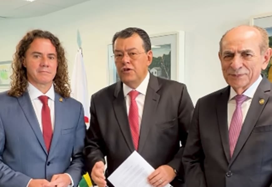 Dez diretórios do MDB declaram apoio à reeleição de Lula