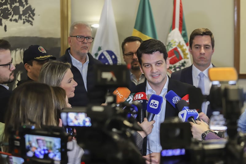 Prefeitura dobra a segurança nas escolas e nos CMEIS; creches também terão botões de pânico e câmeras