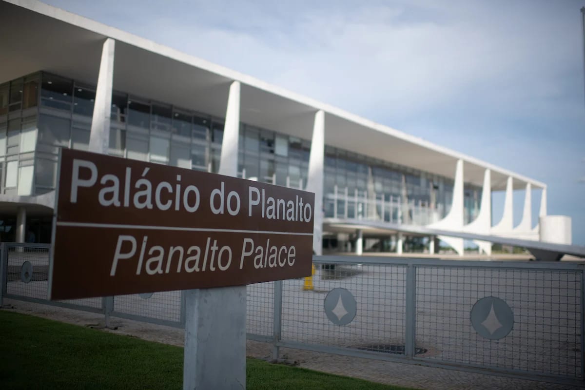 GSI instala grades no Palácio do Planalto antes do 1º turno