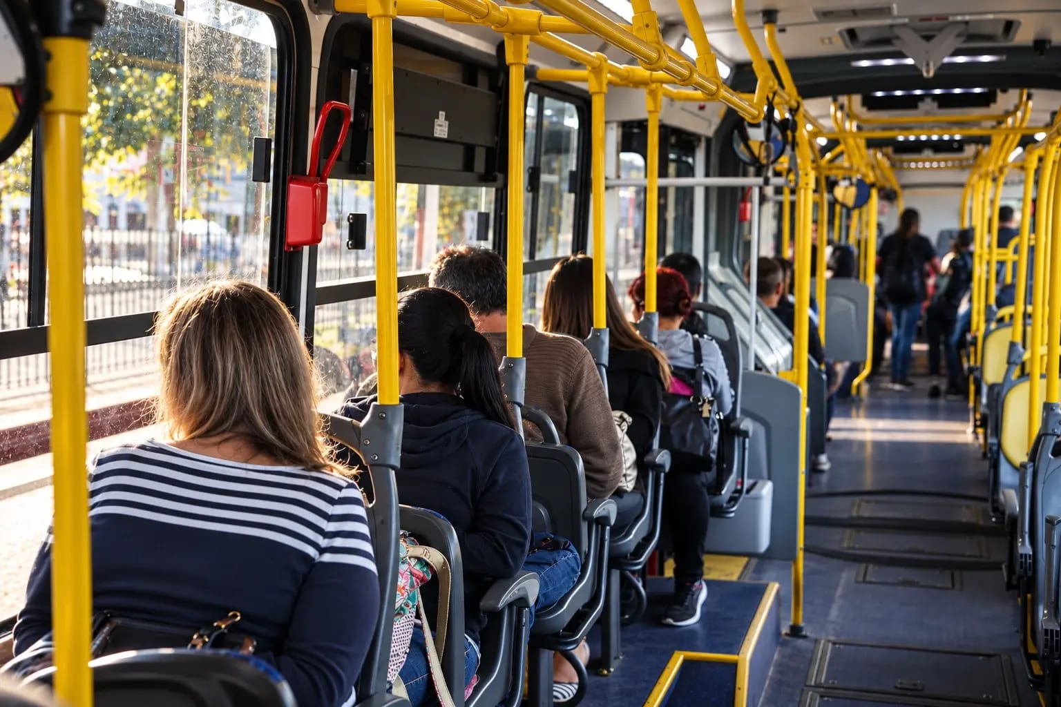 Anápolis terá ônibus gratuitos no domingo (4), primeiro turno das eleições