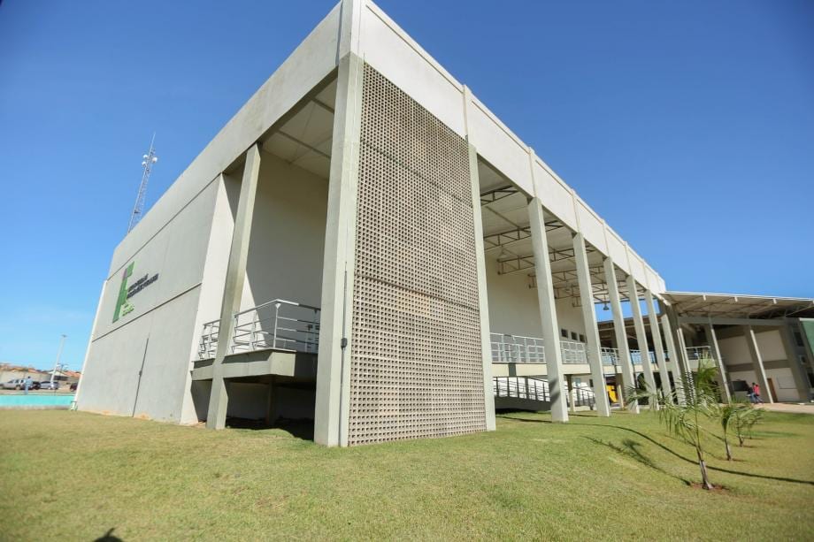 Pisa mostra avanço, mas expõe fragilidade da educação brasileira, diz pesquisador