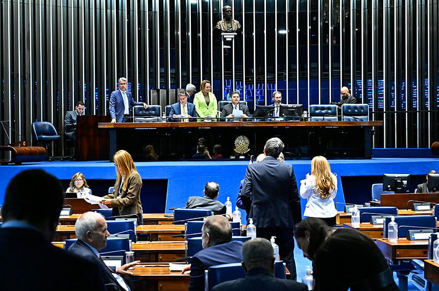 Senado aprova nome de ex-prefeito para nova ponte que liga Brasil ao Paraguai