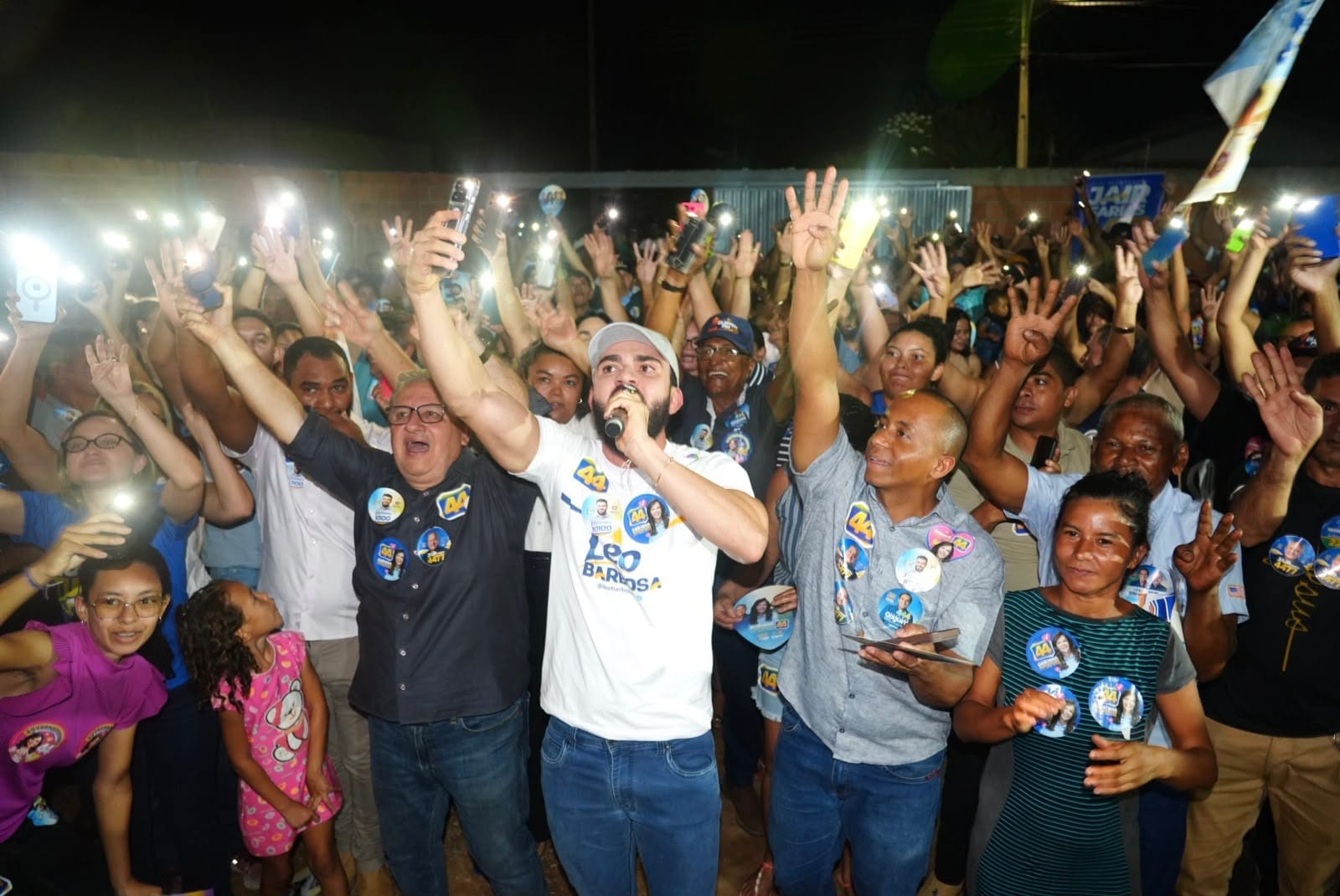 Léo Barbosa reúne apoiadores em Lagoa do Tocantins