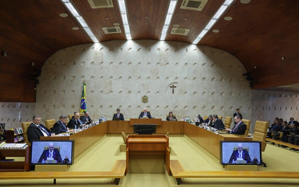 STF retoma atividades e pode discutir anistia a envolvidos em atos golpistas
