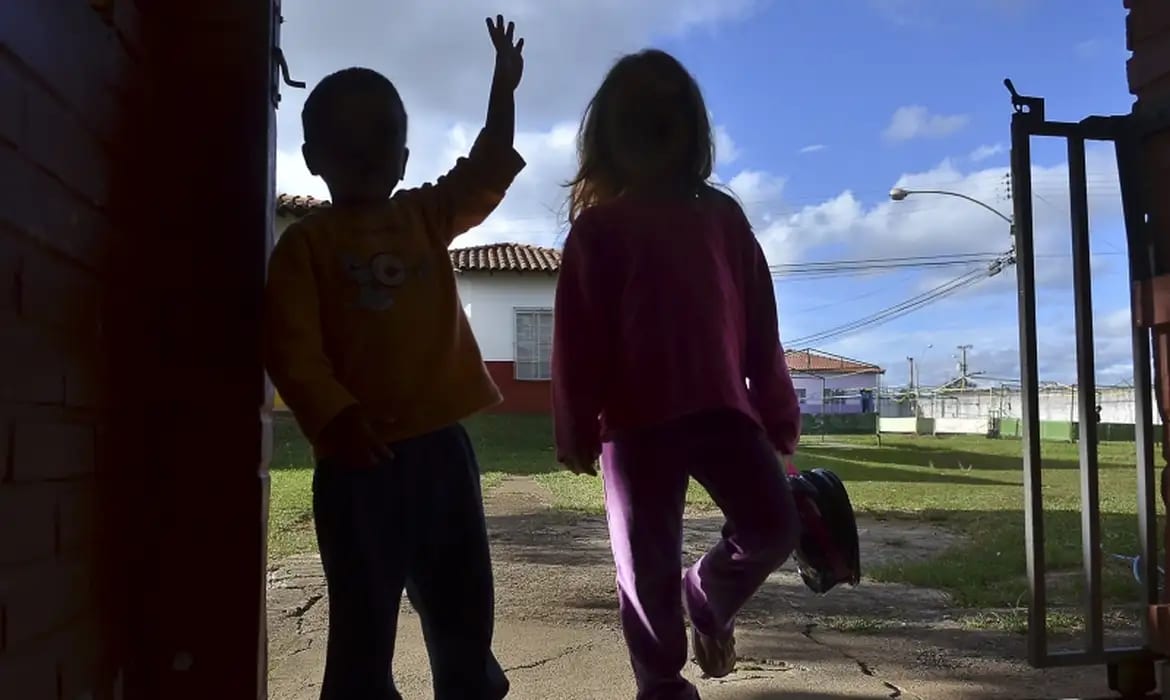 Lei da Alienação Parental é acusada de gerar mortes e precisa ser revogada