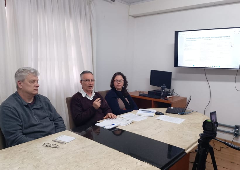 Canela fecha novo Plano Diretor com regras para altura, riscos e prazo final