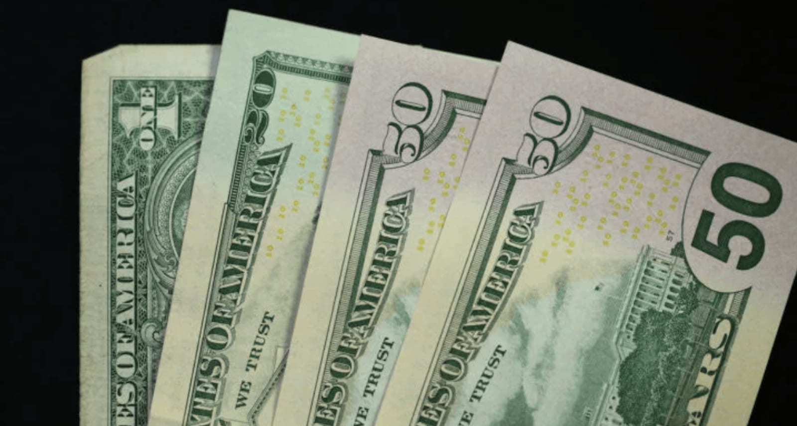 Dólar dispara 12,52% e vai a R$ 5,60 após reeleição de Lula