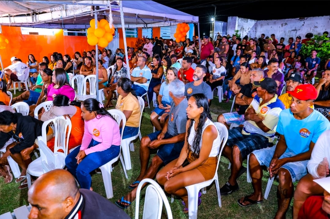 Gustinho reúne multidão em Boquim e cita R$ 2,7 milhões em emendas