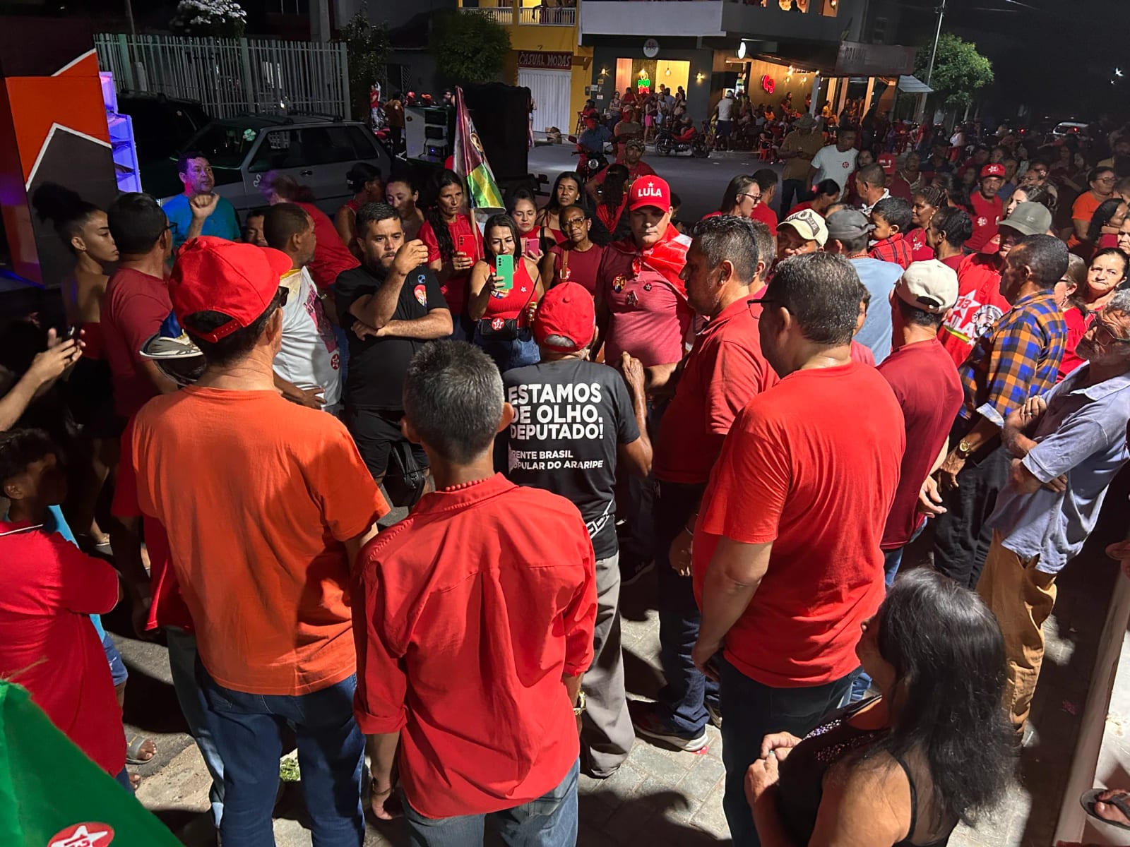 Distritos de Araripina (PE) contaram com mobilização voluntária e doações para organizar atos em apoio a Lula