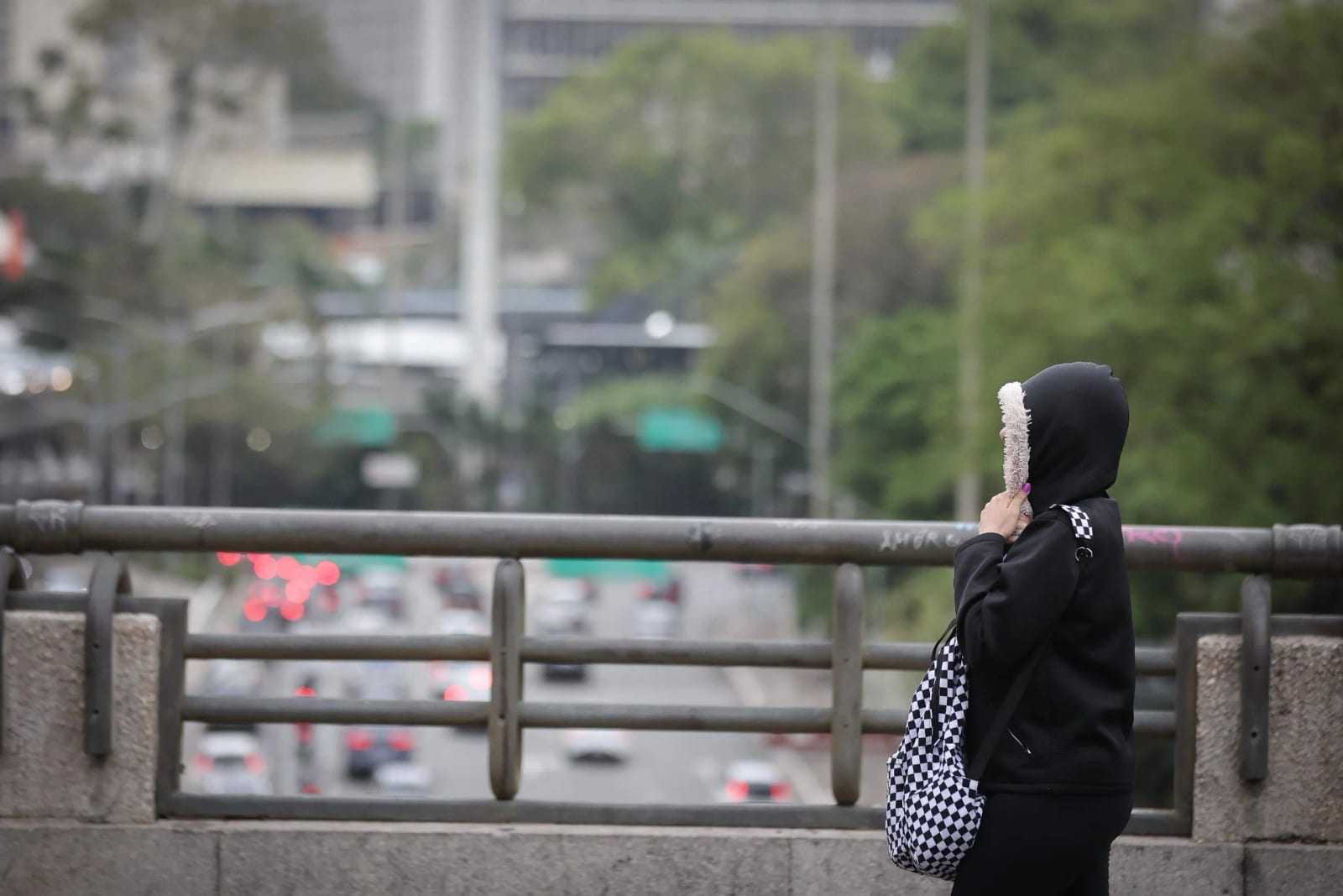 Frente fria avança sobre o Estado e traz chuva e declínio de temperatura para o feriado de 7 de Setembro
