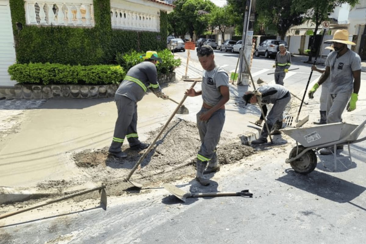 Câmara de Santos aprova projeto que transfere manutenção das calçadas à Prefeitura