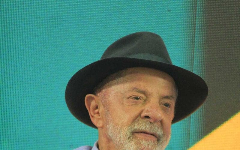 Lula diz que vai mandar PEC de tarifa zero aos fins de semana, custeado por emendas