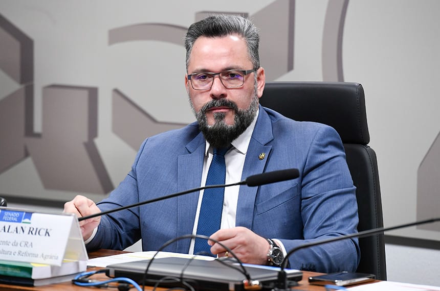 CAE pode aprovar isenção do IR para aposentadas com doença pulmonar rara