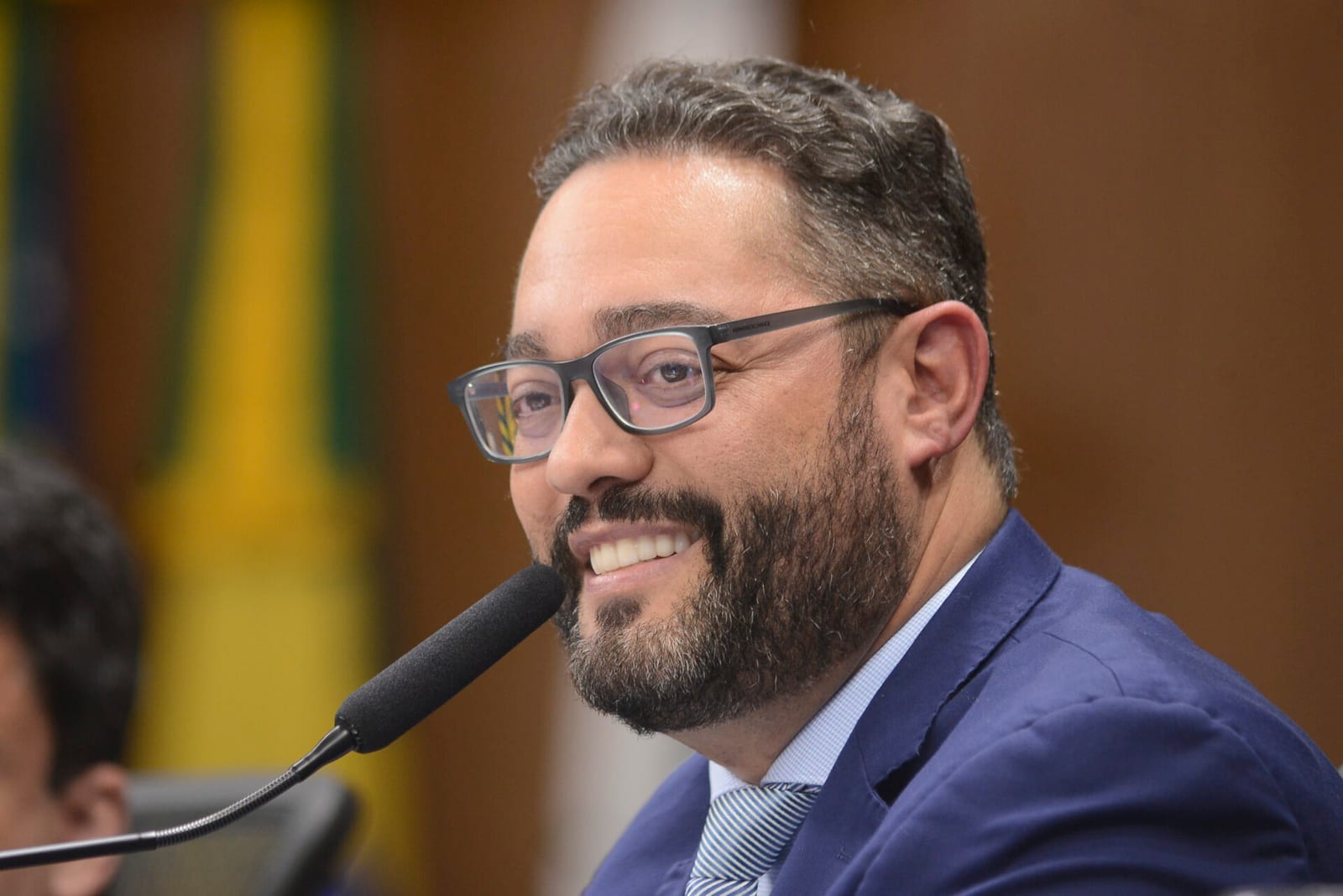 Virmondes, reeleito com 53.821 votos, prioriza presidência da Alego