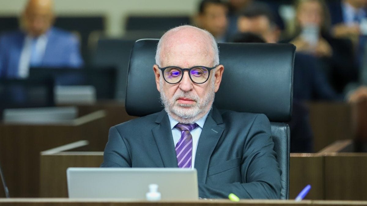 Ministro do TCU defende mais intervenção do governo em 5G nas escolas