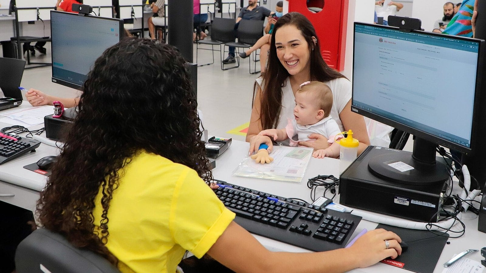 Biometria: Bolsa Família tem dispensa até 31 de dezembro e INSS nega bloqueio