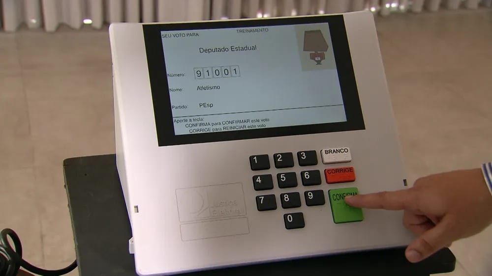 TRE-PE e SDS firmam acordo para transporte de urnas a Fernando de Noronha