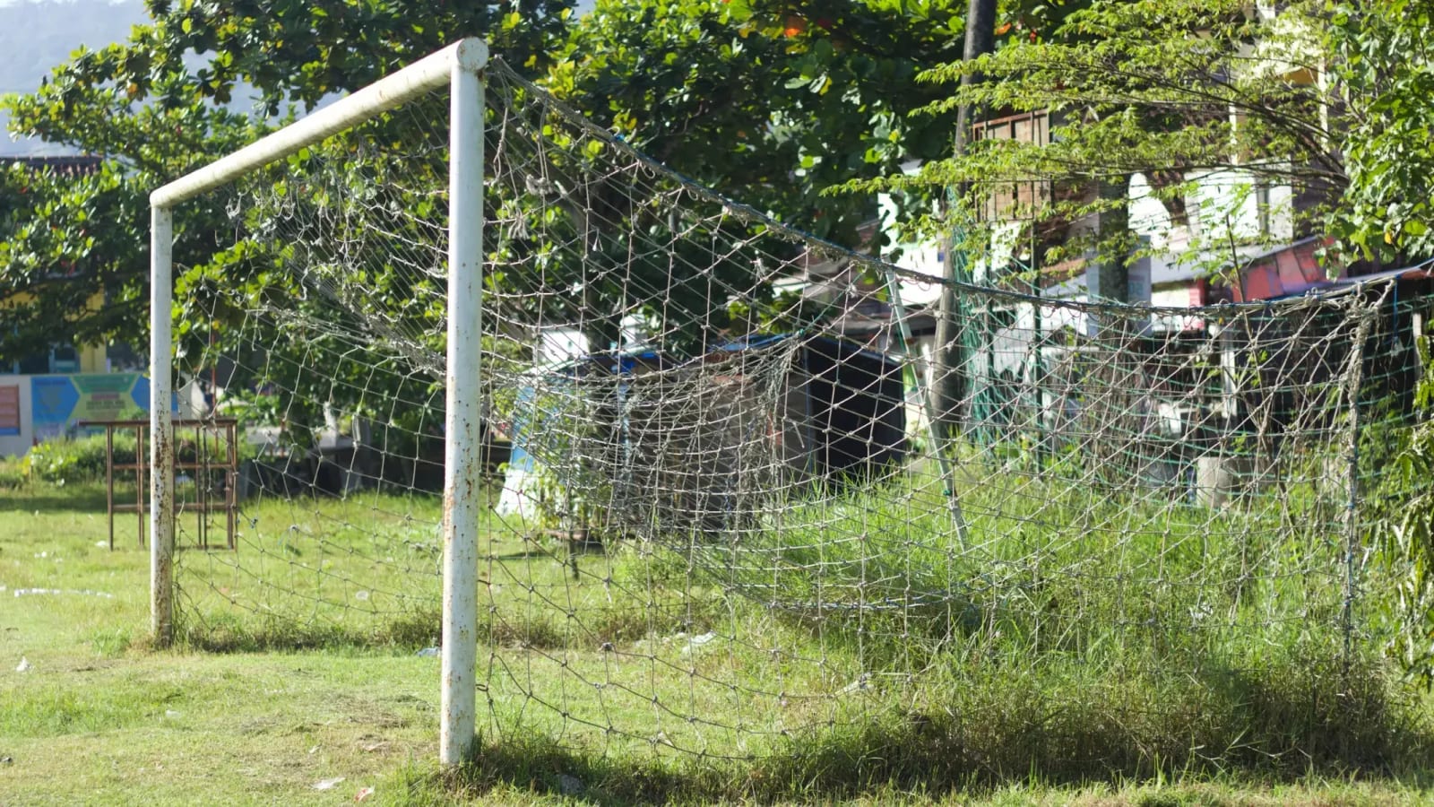 Após três mortes de crianças, Alep aprova projeto de lei que exige fixação de traves de futebol