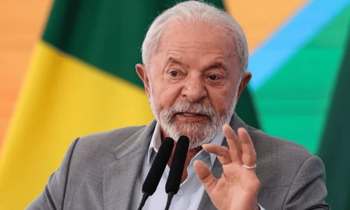 43% desaprovam o governo Lula; 37% aprovam