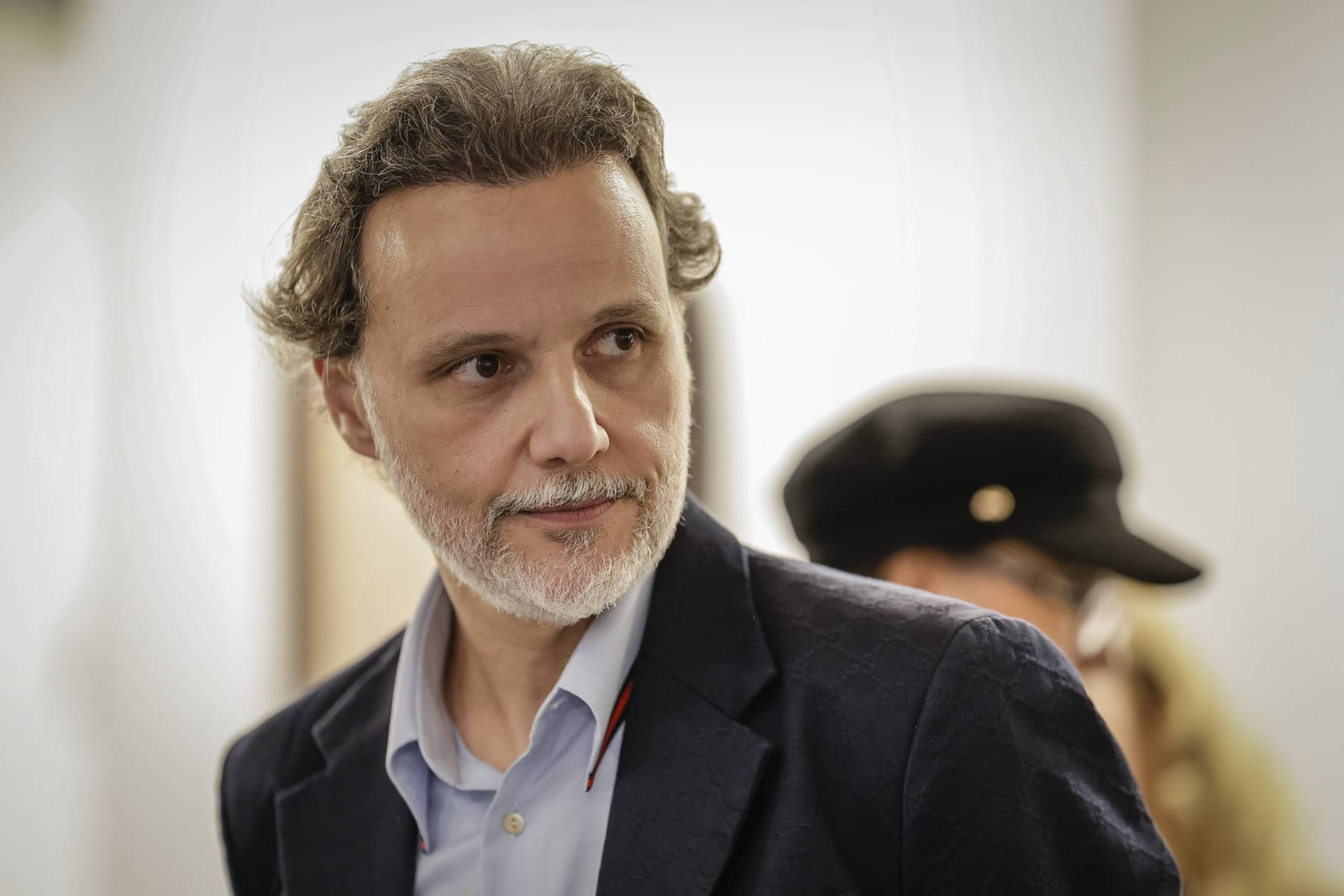 Advogado ligado a Lula critica apoio do MDB a Flávio e diz que Baleia manchará biografia se isso ocorrer