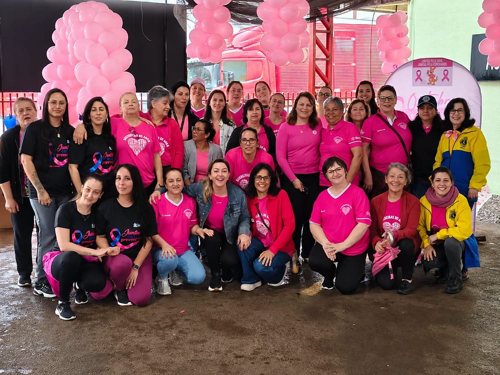 GOVERNO MUNICIPAL DE NONOAI PARTICIPA DA 2ª CAMINHADA ROSA EM APOIO À PREVENÇÃO E À VALORIZAÇÃO DA VIDA