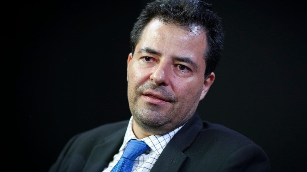 Sachsida diz que economia de Flávio melhorará em 18 meses
