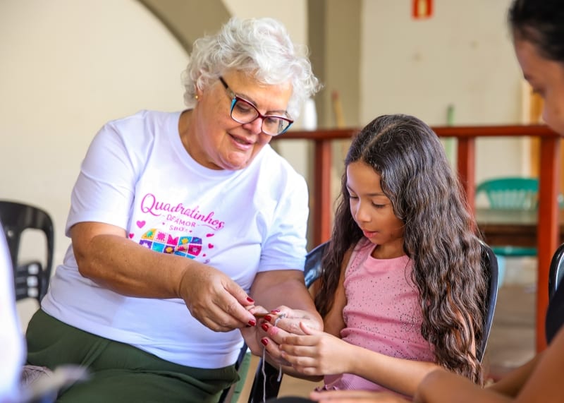 SBO Kids promove oficina de crochê com Quadradinhos de Amor