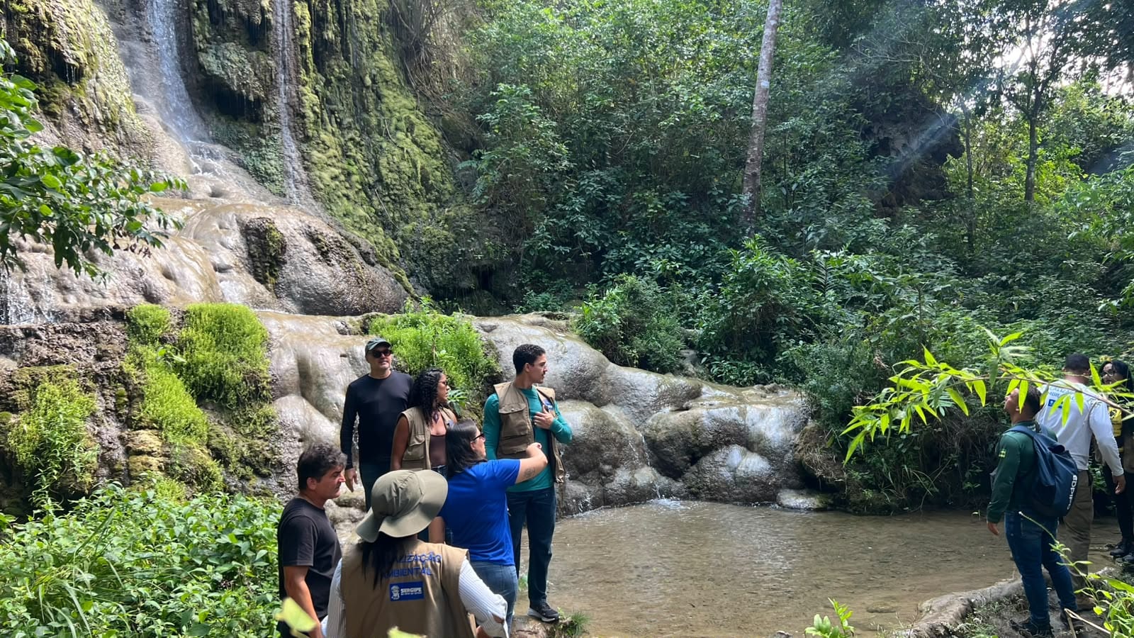 Prefeitura e Estado vistoriaram a Cachoeira do Saboeiro em 09 para avaliar criação de Unidade de Conservação