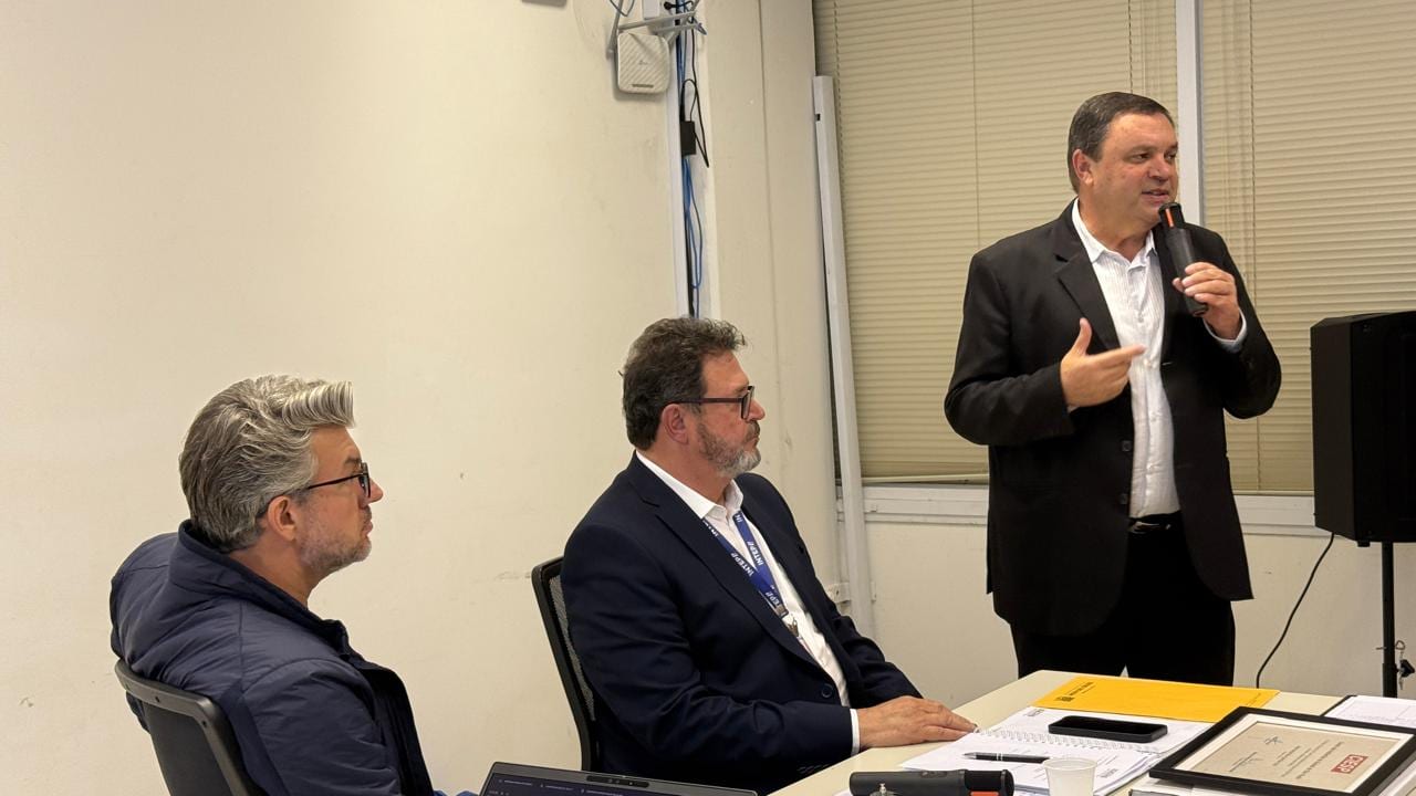 Marcos Damasio acompanha avanços da Marginal do Taboão em Mogi, com obras previstas (segundo o deputado) para 2027